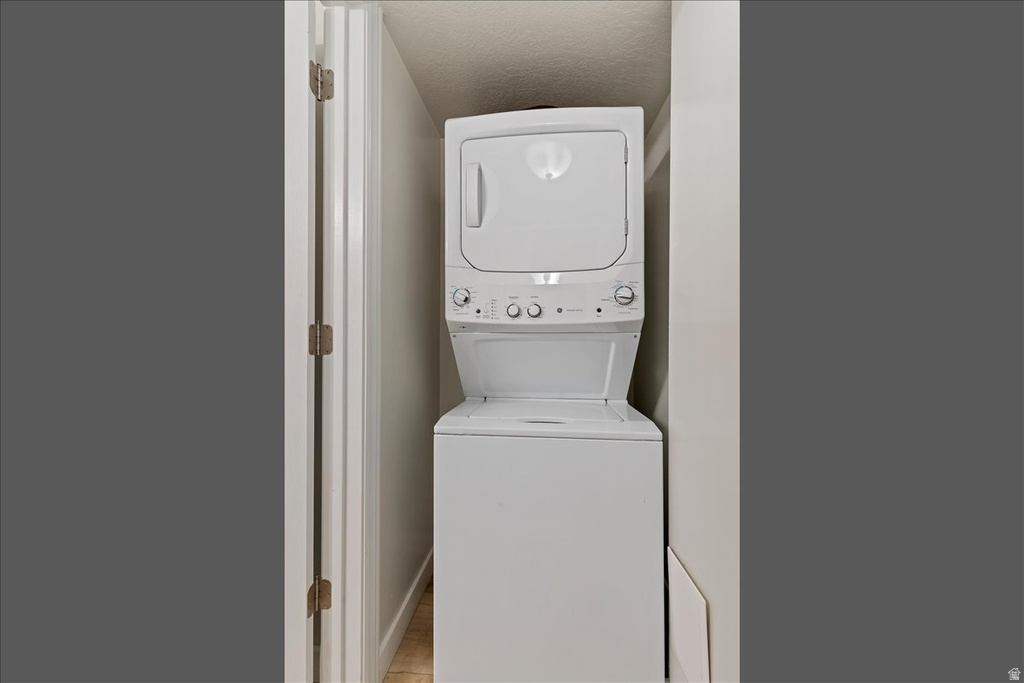 2569 N 2900 E Layton, UT 84040