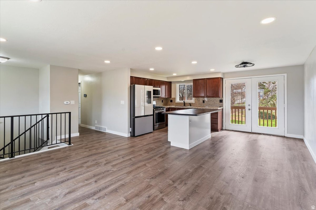 1533 W 1740 N Clearfield, UT 84015