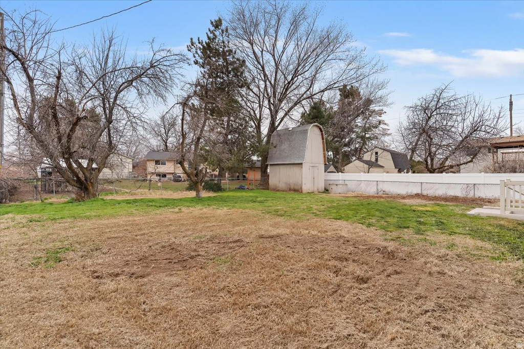 1533 W 1740 N Clearfield, UT 84015