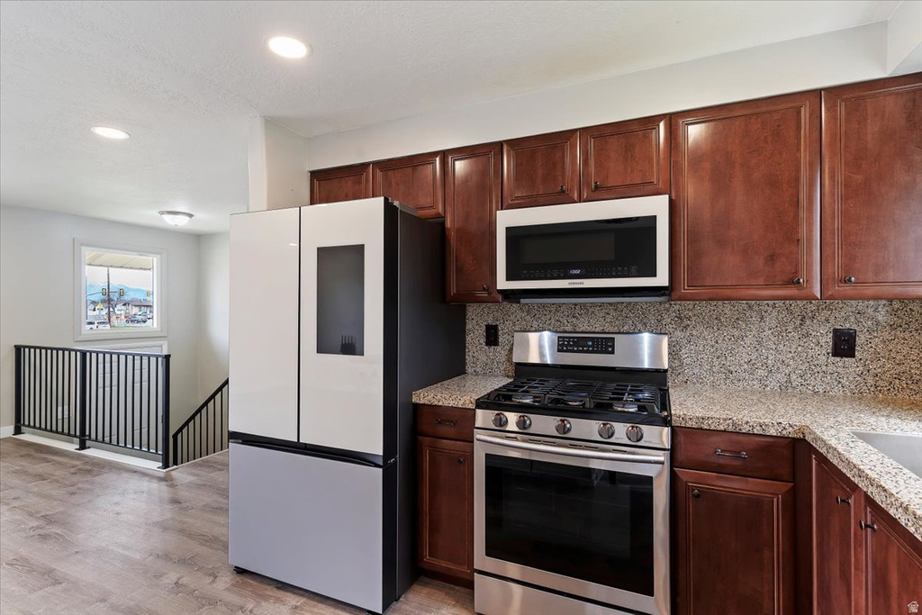 1533 W 1740 N Clearfield, UT 84015