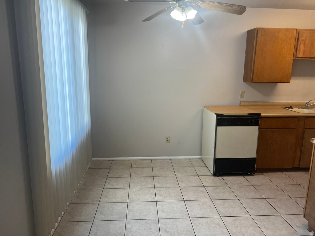 1359 W TWIN OAKS DR West Jordan, UT 84088