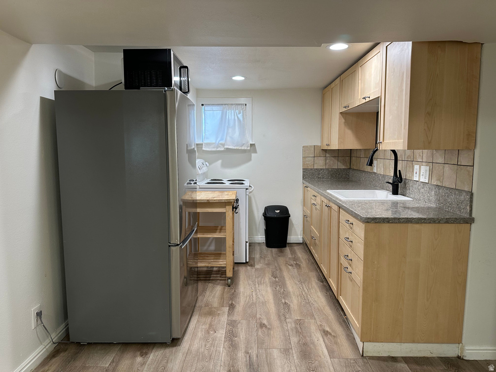 362 N 800 E Provo, UT 84606