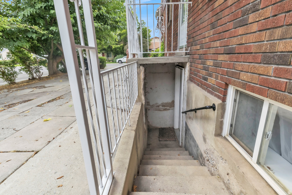 362 N 800 E Provo, UT 84606