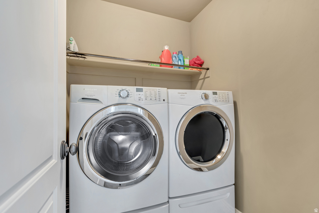 10619 S OQUIRRH LAKE RD South Jordan, UT 84009