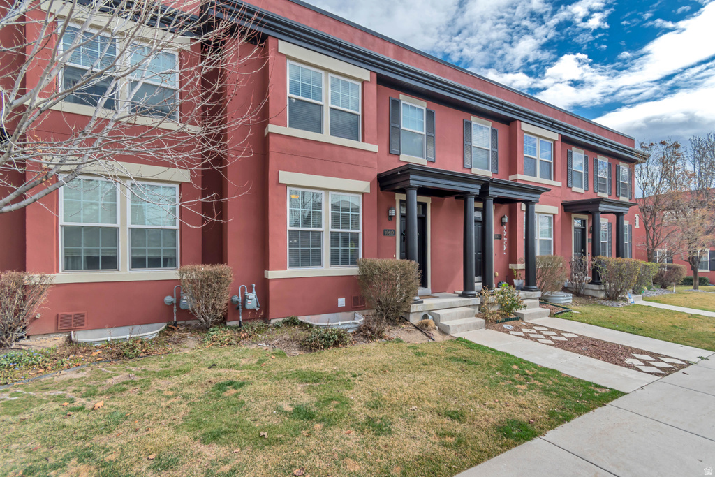 10619 S OQUIRRH LAKE RD South Jordan, UT 84009