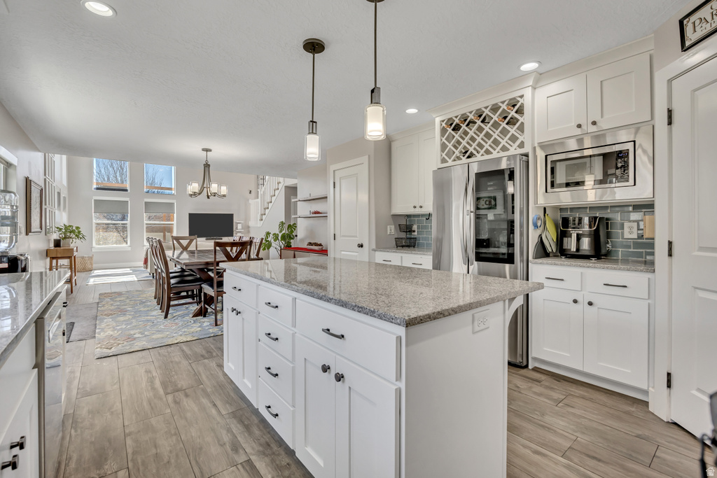 8223 S 1000 E Sandy, UT 84094