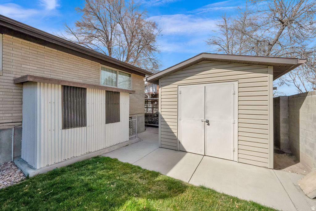 4535 S DRIFTWOOD DR Taylorsville, UT 84123