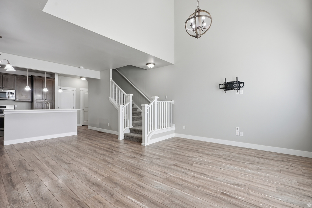 1041 W PAINTED HORSE LN Bluffdale, UT 84065