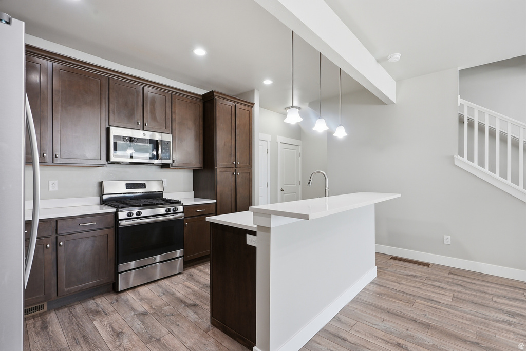 1041 W PAINTED HORSE LN Bluffdale, UT 84065