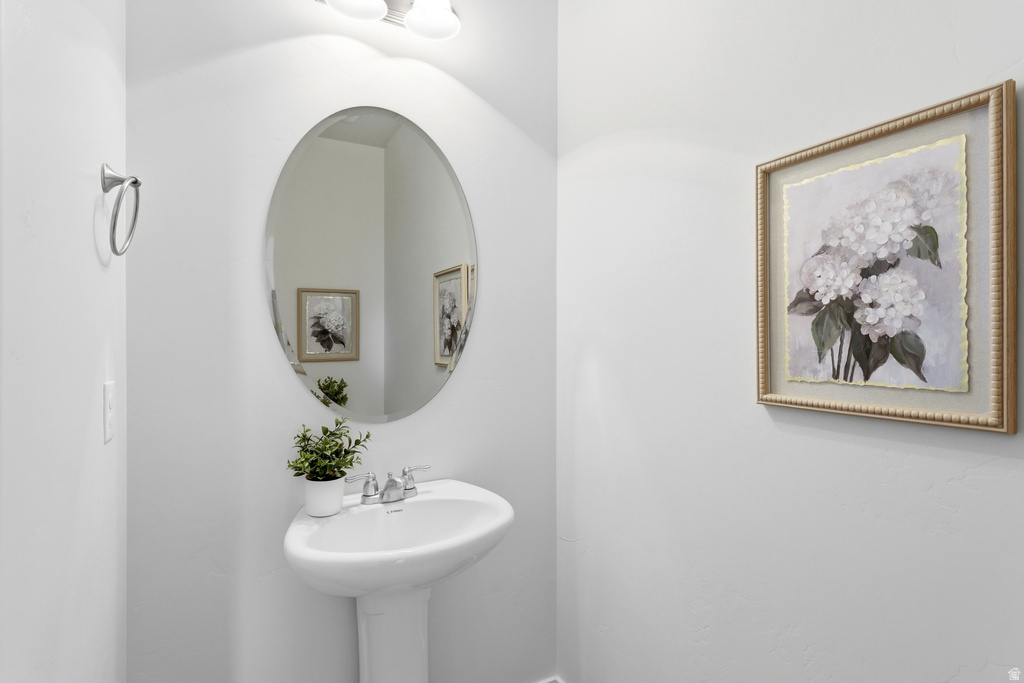 103 W 520 N Vineyard, UT 84059