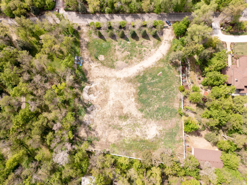 2323 E WALKER LN Holladay, UT 84117