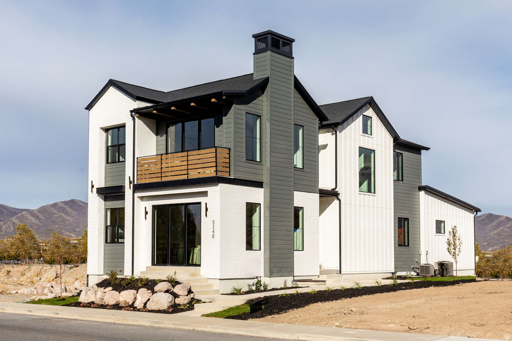 5348 W 10700 N Highland, UT 84003