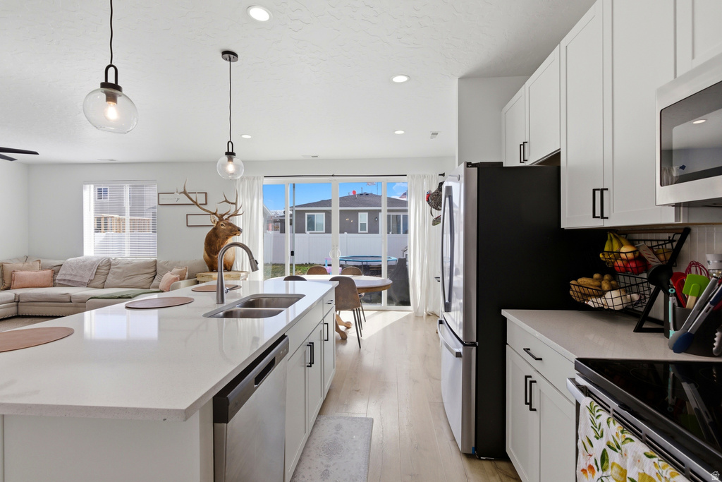 375 W PALOMINO WAY Stansbury Park, UT 84074