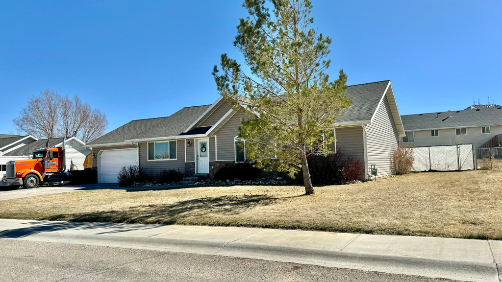 4200 W 600 CIR Vernal, UT 84078