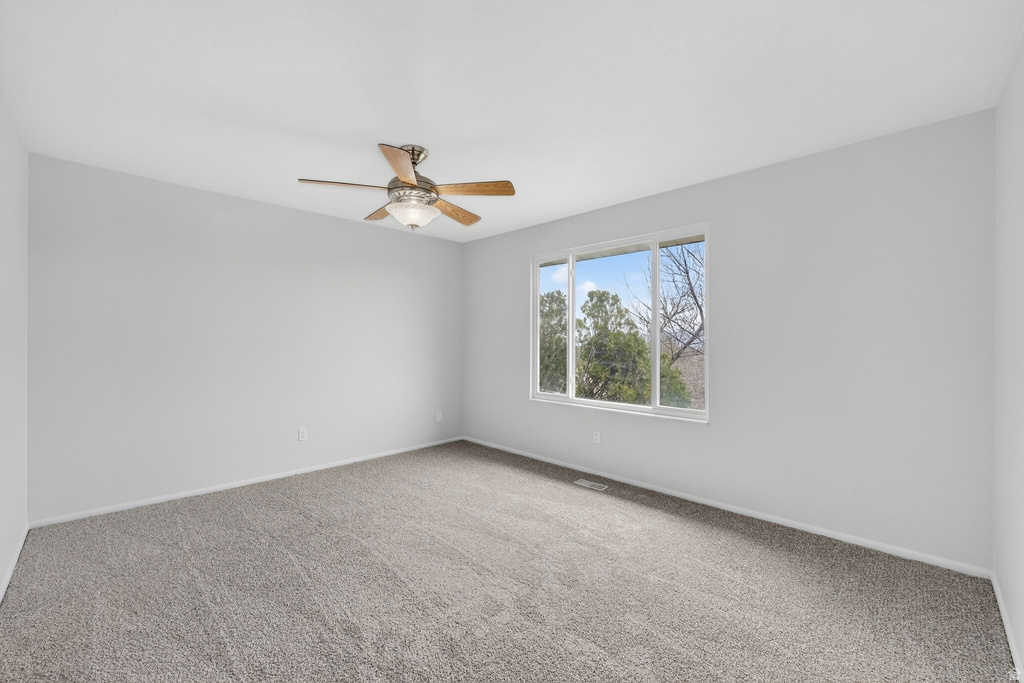 9976 S TAMARA ST Sandy, UT 84094