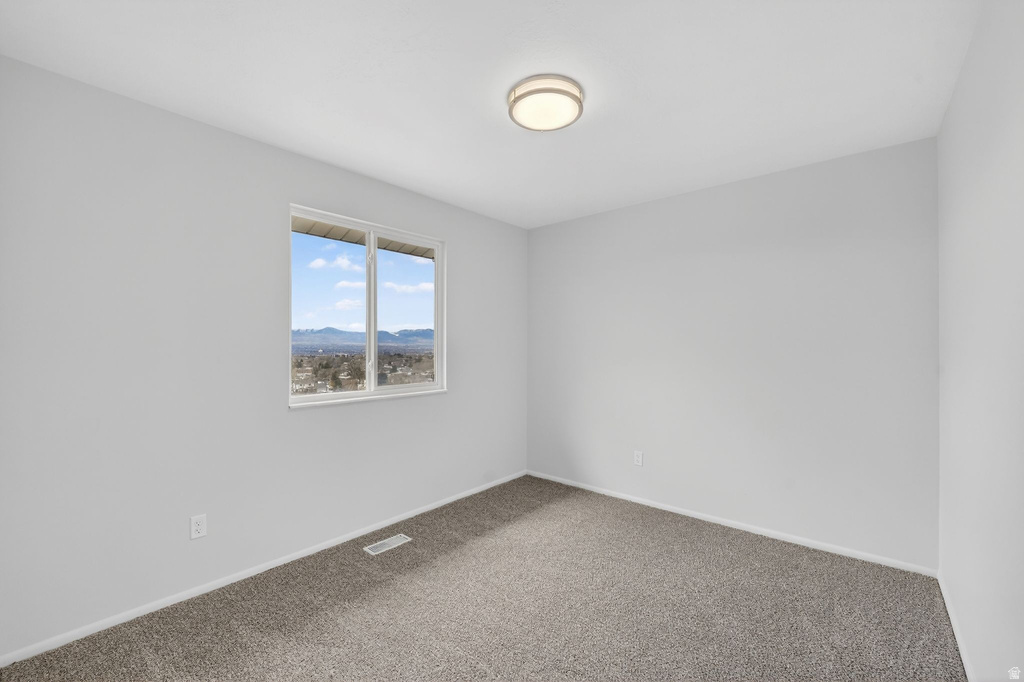 9976 S TAMARA ST Sandy, UT 84094