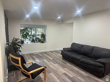 1251 W ANDREW AVE Salt Lake City, UT 84104