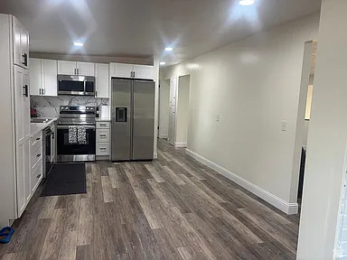 1251 W ANDREW AVE Salt Lake City, UT 84104