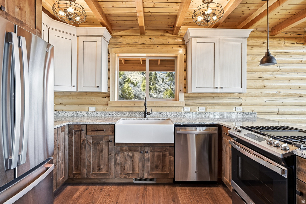 1827 S HIGH CEDAR VIEW DR Cedar City, UT 84720