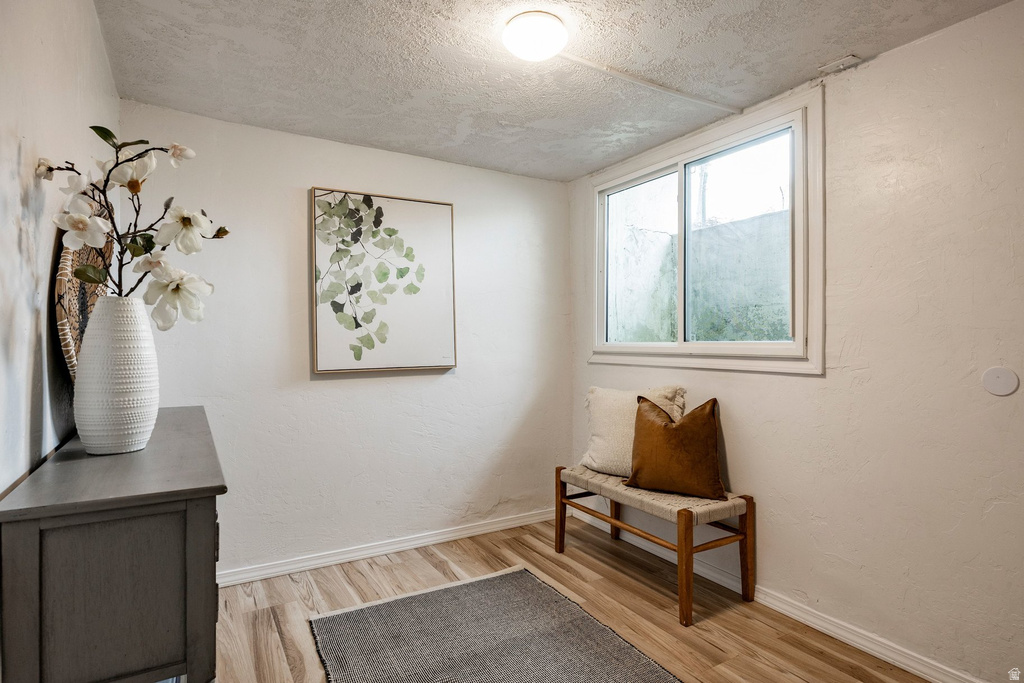 1244 W INDIANA AVE Salt Lake City, UT 84104