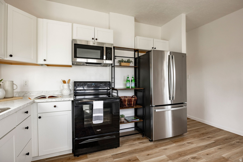 1244 W INDIANA AVE Salt Lake City, UT 84104