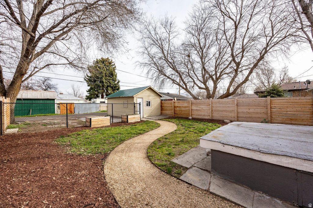 1244 W INDIANA AVE Salt Lake City, UT 84104