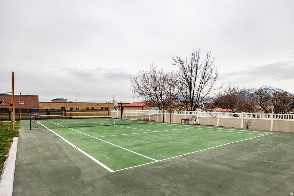 1420 W JORDAN HILLS DR South Jordan, UT 84095