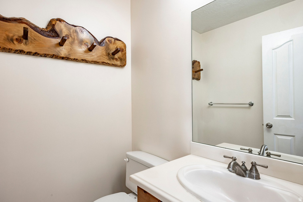 1420 W JORDAN HILLS DR South Jordan, UT 84095