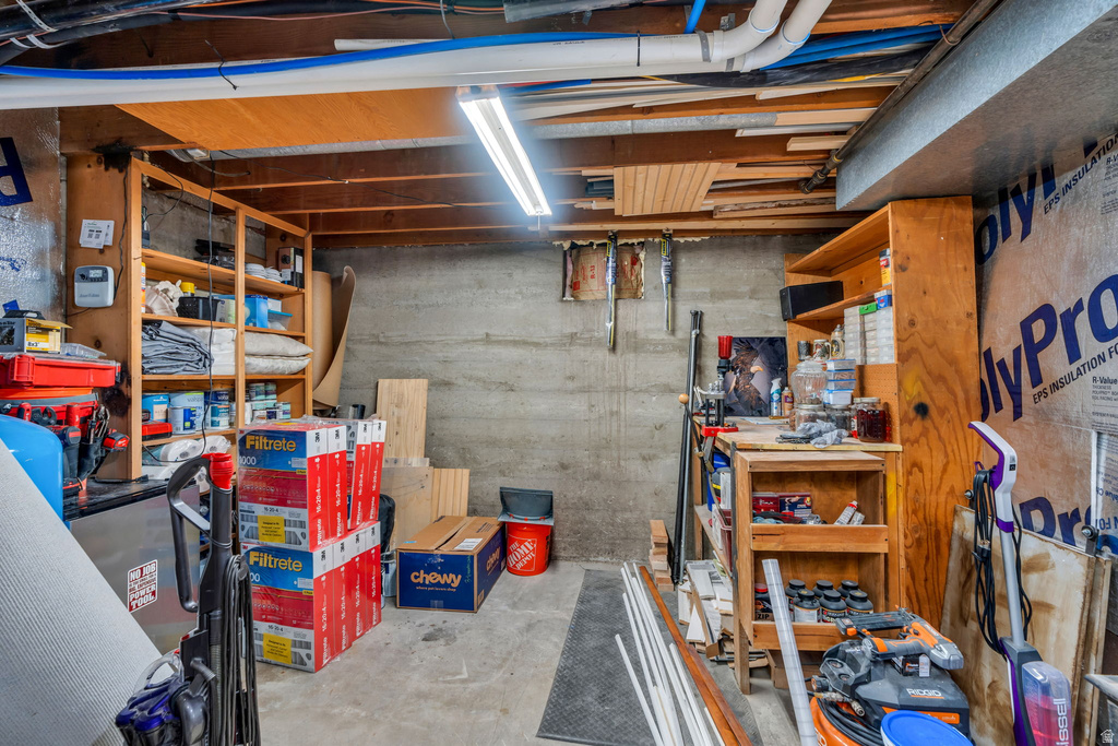 1785 E 900 N Lehi, UT 84043