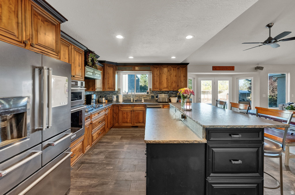 9298 N DEERFIELD CIR Eagle Mountain, UT 84005