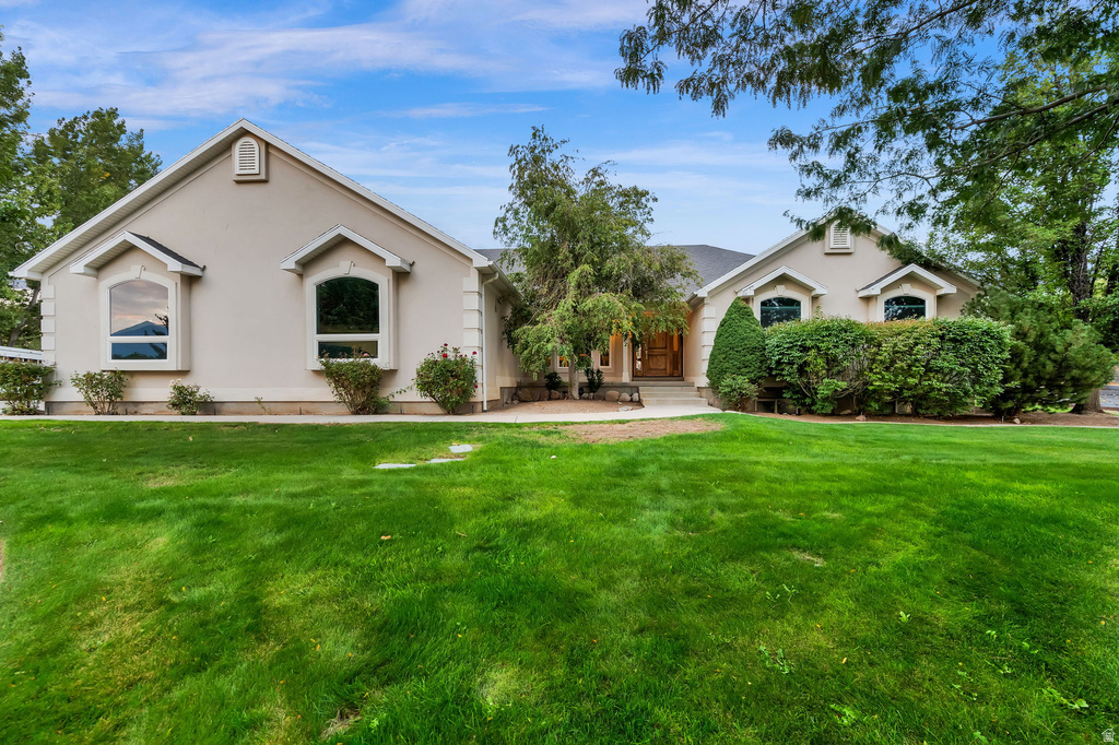 9298 N DEERFIELD CIR Eagle Mountain, UT 84005