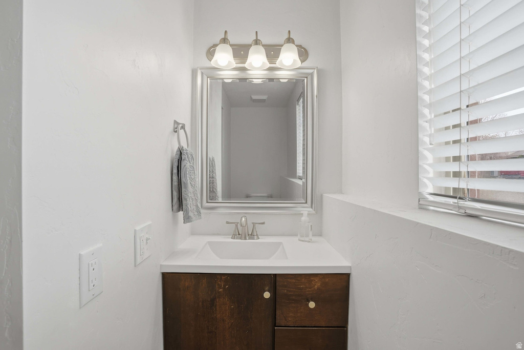 598 S 800 W Lehi, UT 84043