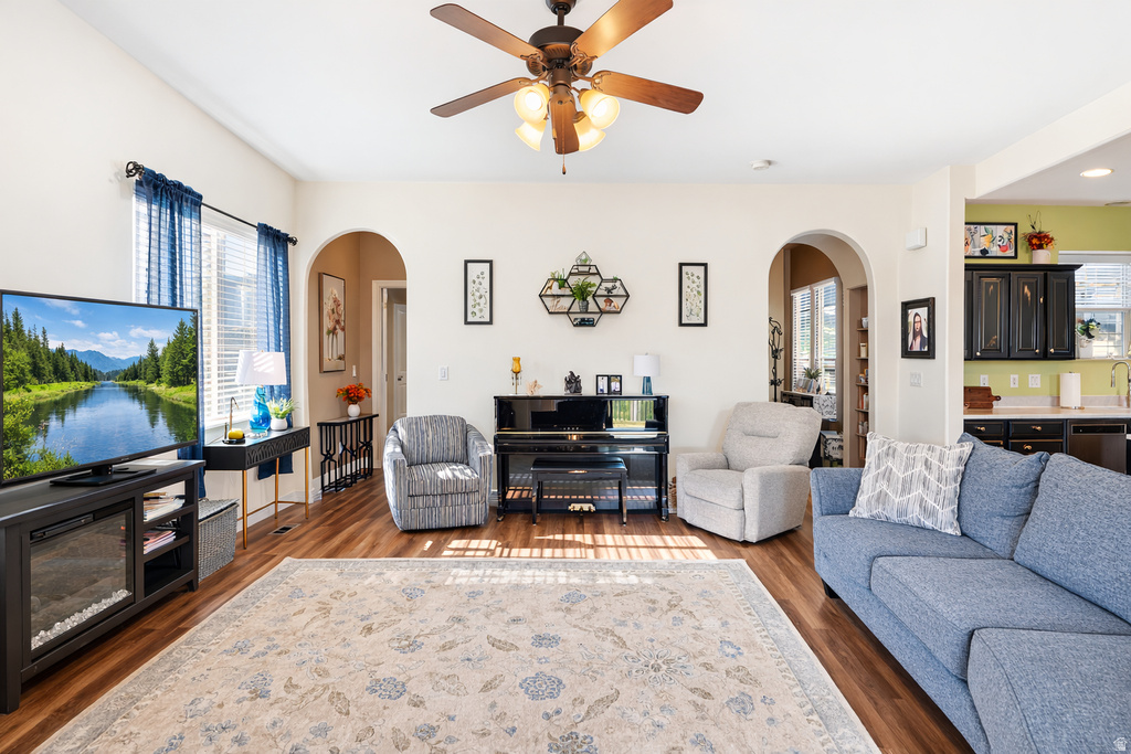 8494 N TURNBERRY RD Eagle Mountain, UT 84005