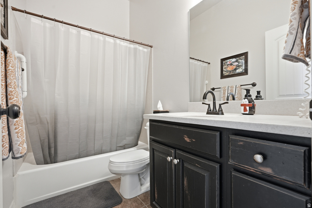 8494 N TURNBERRY RD Eagle Mountain, UT 84005