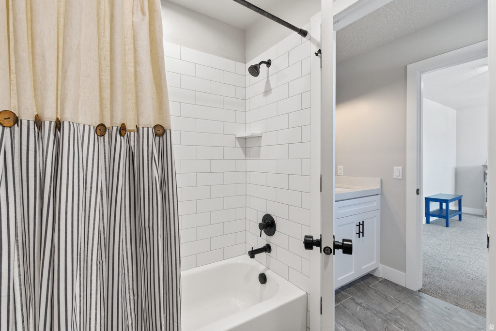 2313 E PATRIOT DR Eagle Mountain, UT 84005