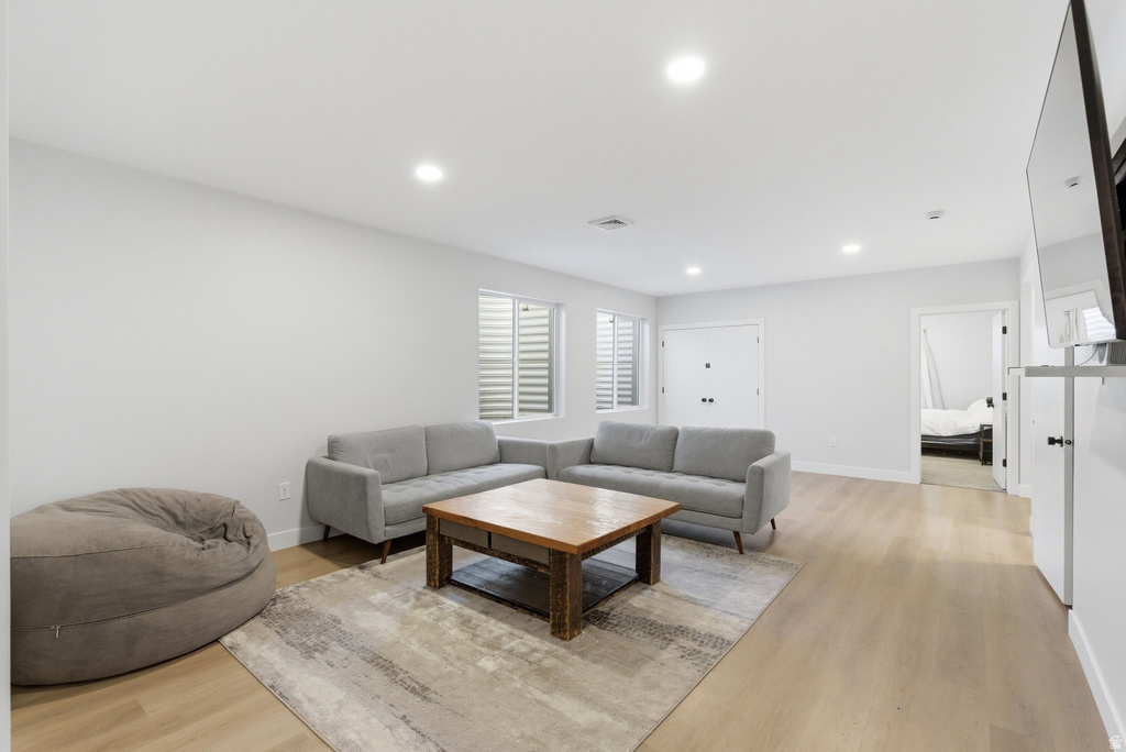 2313 E PATRIOT DR Eagle Mountain, UT 84005