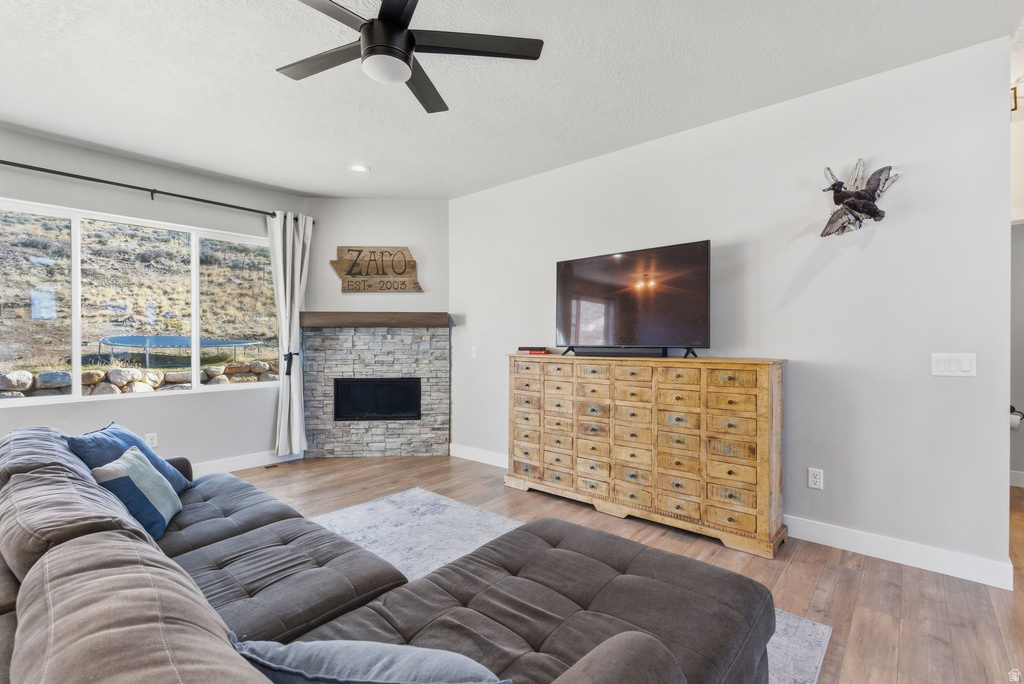 2313 E PATRIOT DR Eagle Mountain, UT 84005