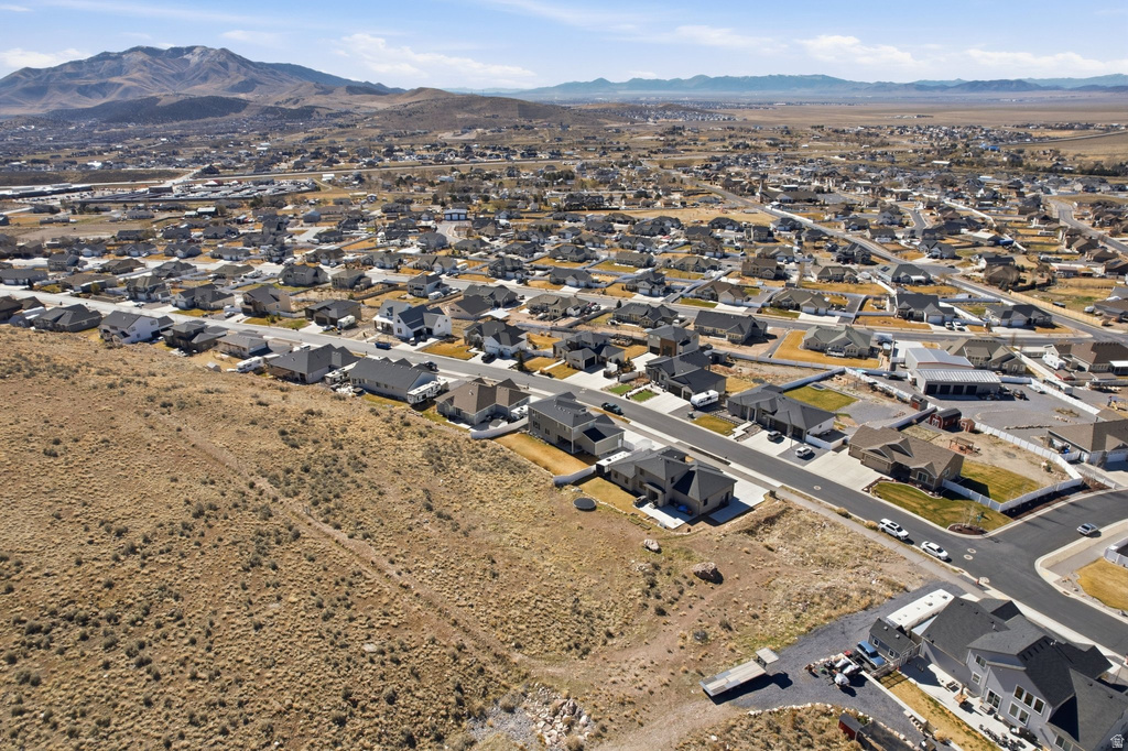 2313 E PATRIOT DR Eagle Mountain, UT 84005