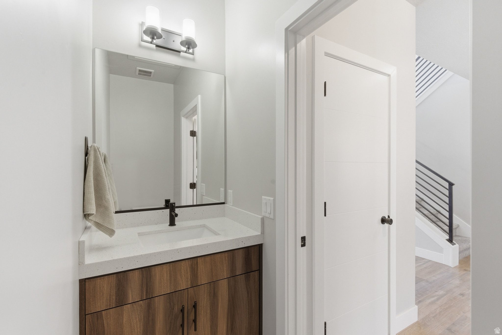 2313 E PATRIOT DR Eagle Mountain, UT 84005