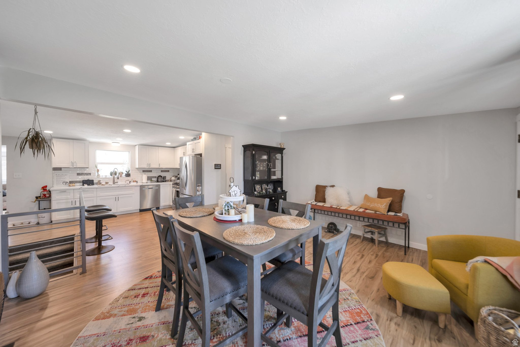 3281 S BROADWAY ST Magna, UT 84044