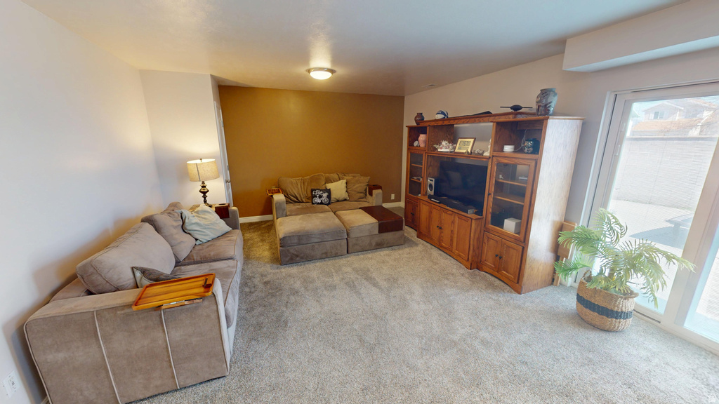 3341 S MINDY CIR West Valley City, UT 84120