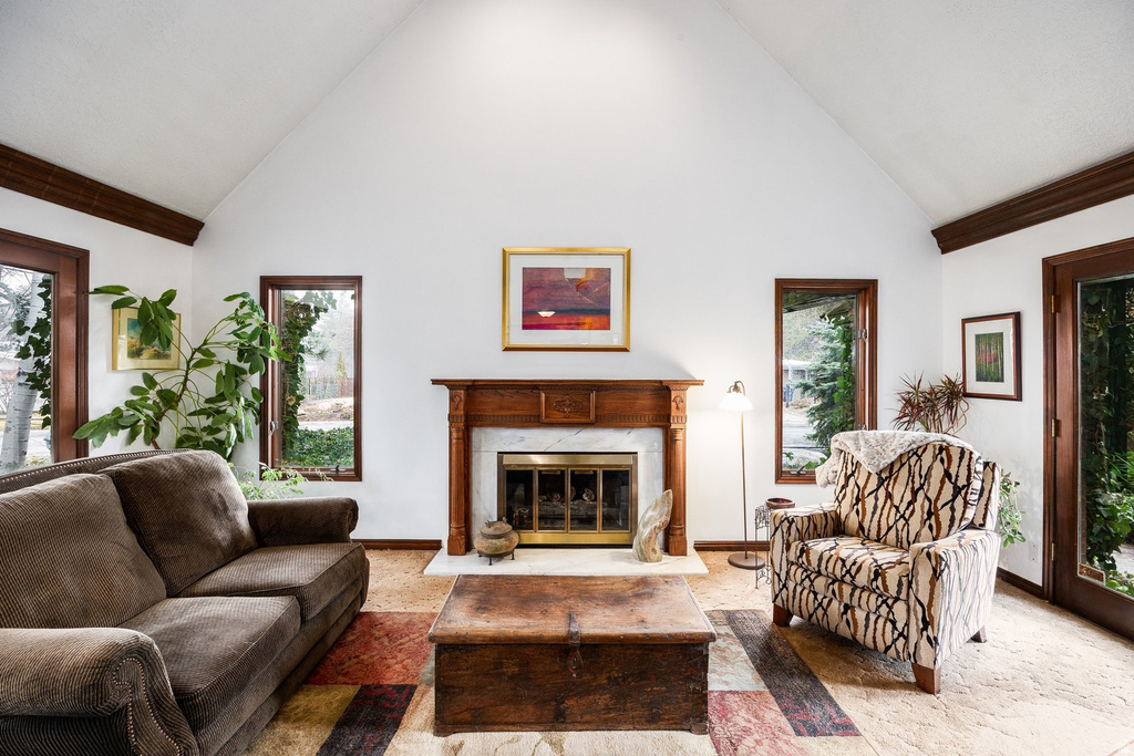 1908 E BAYWOOD DR Salt Lake City, UT 84117