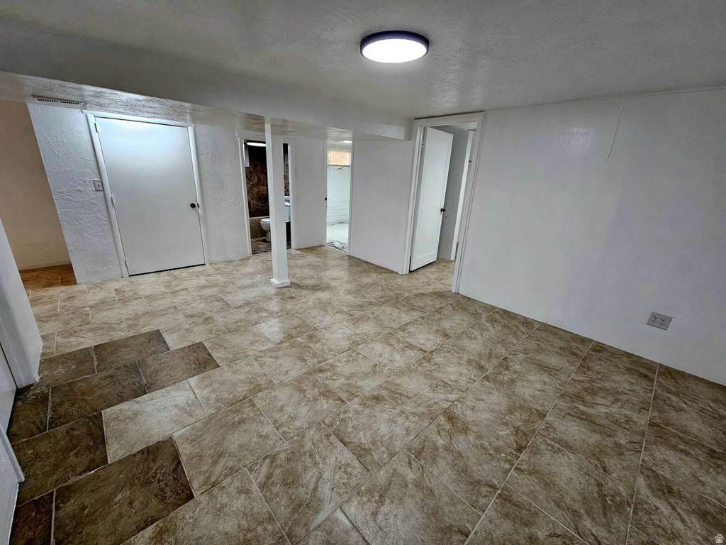 42 E SUNSET AVE South Salt Lake, UT 84115