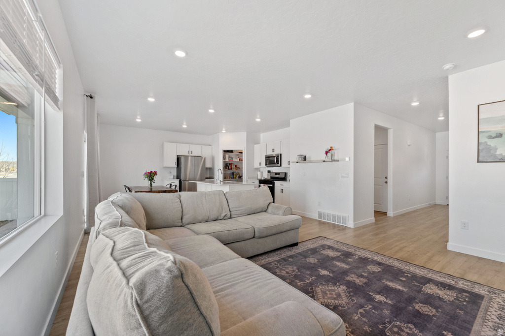 811 N 3620 W Lehi, UT 84048