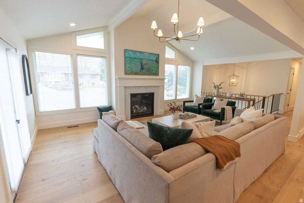 732 SHERINGHAM CT Farmington, UT 84025