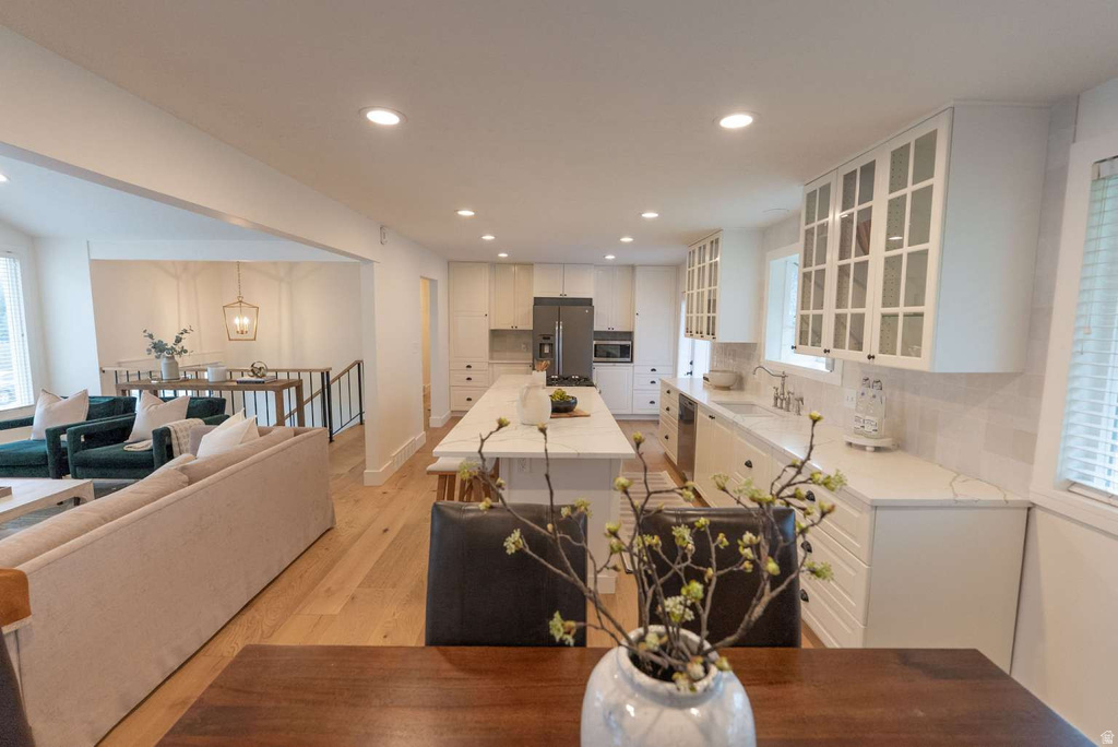 732 SHERINGHAM CT Farmington, UT 84025