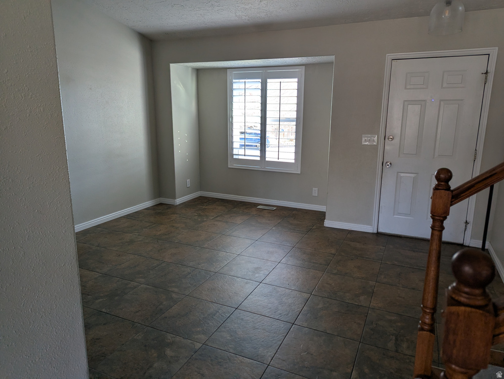 442 W 2540 N Lehi, UT 84043