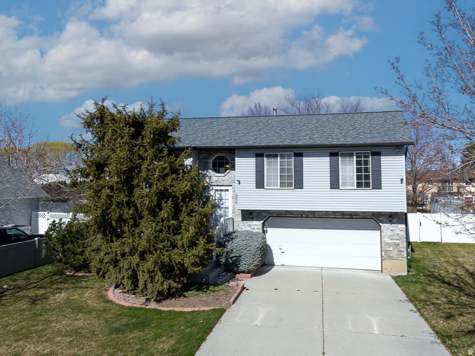 3878 W 4700 S Roy, UT 84067