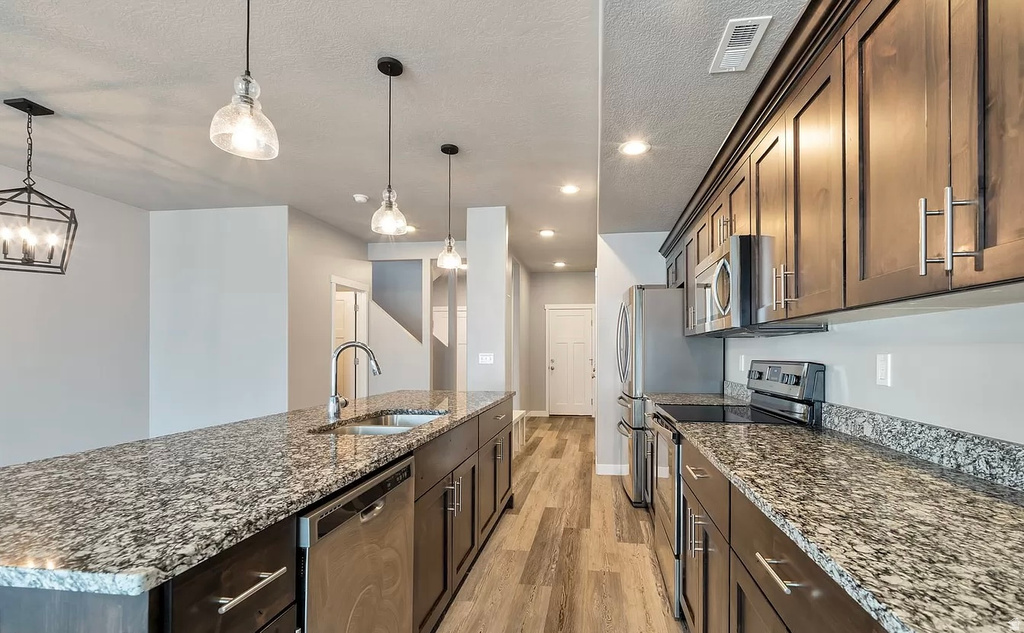 3224 N 3325 W #213 Plain City, UT 84404