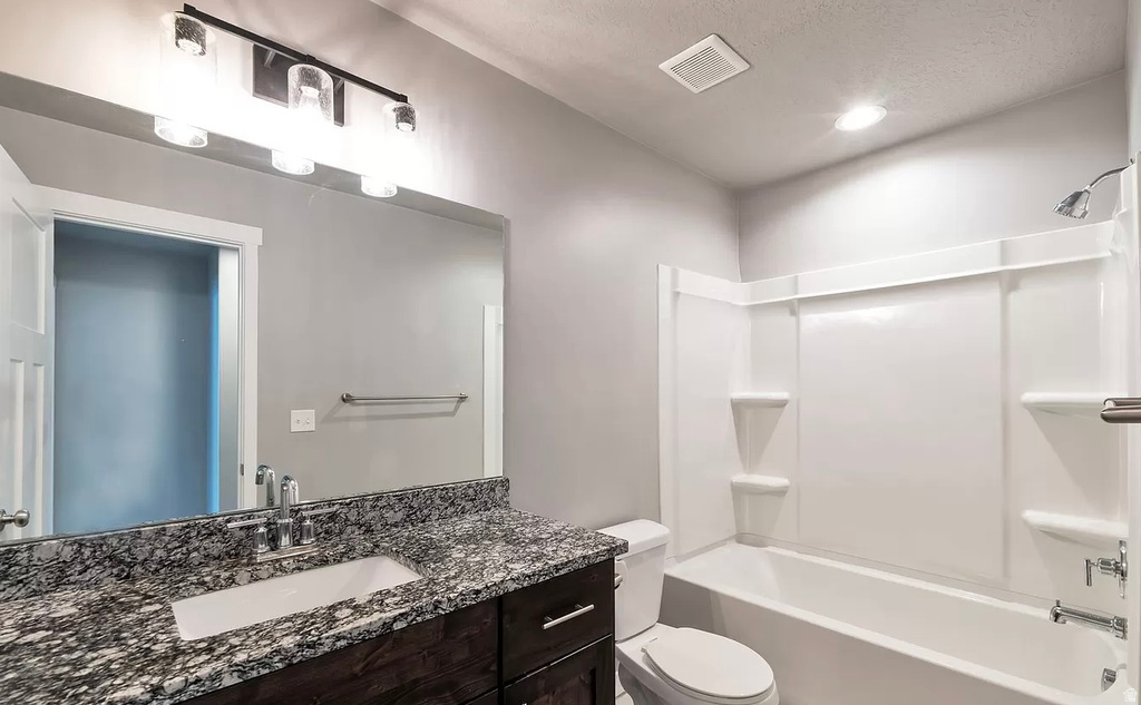 3224 N 3325 W #213 Plain City, UT 84404